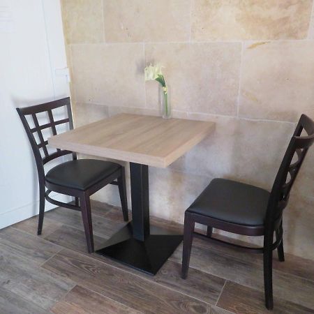 Maison 4 Etoiles Et Studio 3 Etoiles Independants Avec Piscine LʼIsle-sur-la-Sorgue Εξωτερικό φωτογραφία